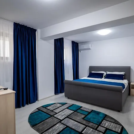 Simona Hotel 4*